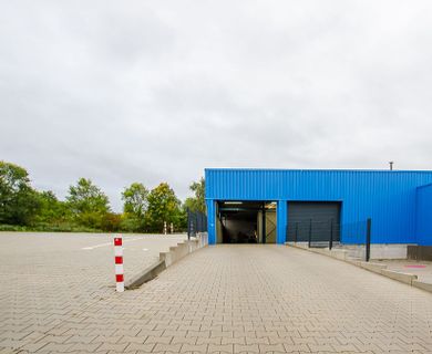 Befahrbare Kalthallen mit 310 m², 350 m² oder 360 m²