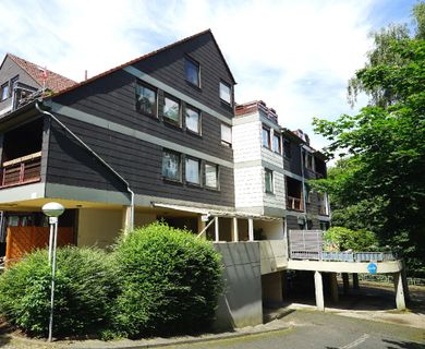 3-Zi.-Maisonette mit Dachloggia und Pkw-Stellplatz am Park in Leverkusen-Fettehenne!