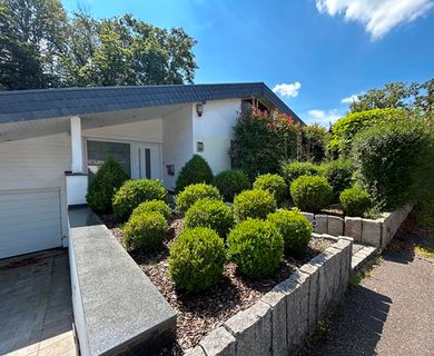 Freistehendes, Architektenhaus in ruhiger Lage Brüggen-Genrohe