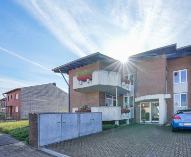 Helle 3-Zimmer-Wohnung mit Fernblickbalkon in ruhiger Lage von Titz