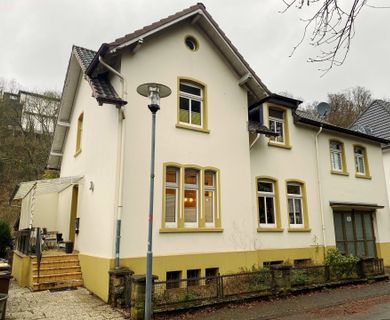 Vermietetes Einfamilienhaus mit direktem Zugang zur Agger!