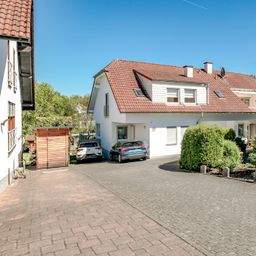 126 m² Wohnfläche + 20 m² Zusatzfläche + XXL Garten: Diese Wohnung lässt keine Wünsche offen!