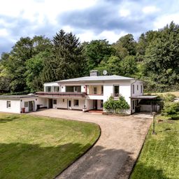 Einzigartiges Einfamilienhaus in Königswinter am Fuße des Petersberges