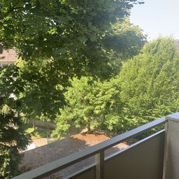 Ansprechende helle sanierte 2,5 Zimmer ETW mit großzügiger Küche im Stadtteilz. Mörsenbroich