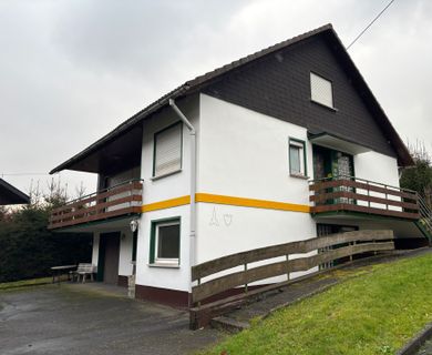 *RESERVIERT* Freistehendes Einfamilienhaus in ruhiger Lage von Morsbach!