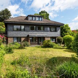 Architektenhaus in Sackgassenlage: ca. 195 m² Wohnfläche, 839 m² Grundstück