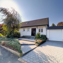 Zweifamilienhaus mit Keller und Garage in Unna-Mühlhausen