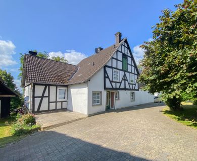 Ehemaliges Bauernhaus in ruhiger Lage von Morsbach!