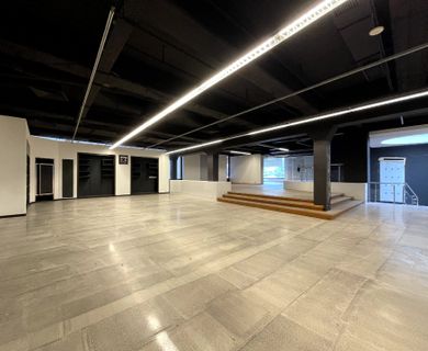 MODERNE GESCHÄFTSFLÄCHE MIT 503 m² IM HERZEN KREFELDS