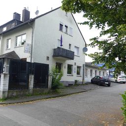 Restaurant oder Eventlocation mit Terrasse, vollausgestatteter Gastroküche, 9 PKW- Stellplätze