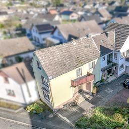 2 Häuser + Baupotenzial in Heisterbacherrott!