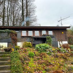 Kleines Ferienhaus mit Kaminofen und herrlichem Ausblick, in idyllischer Lage von Morsbach!