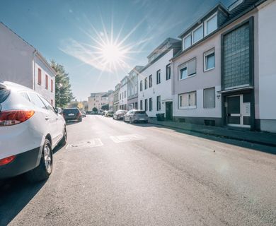 Traumhafte 2-Zimmer-Wohnung im Hochparterre zu vermieten – ideal für Singles oder Paare
