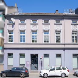 Gepflegtes Wohn-/ und Geschäftshaus in MG-Geneicken