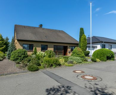 ***WOHNEN MIT STIL!***