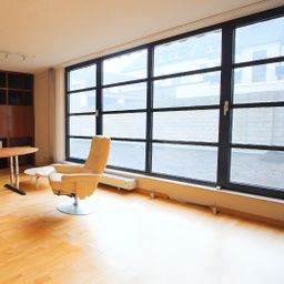 KREFELDER STADTMITTE: BÜRO, Praxis  im erdgeschoss zu kaufen m. Innenhof u. Garage