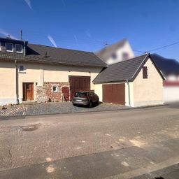 Historisches Fachwerk trifft moderne Technik – mit Ausbaureserve in der Scheune