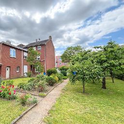 Groß denken, klein zahlen – 235m² Abenteuerhaus zum Schnäppchenpreis.