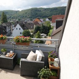 VIER LOGGIEN – Sonne von früh bis spät! Ca. 96 m² 4- Zimmer-Dachgeschosswohnung in HA-Boelerheide