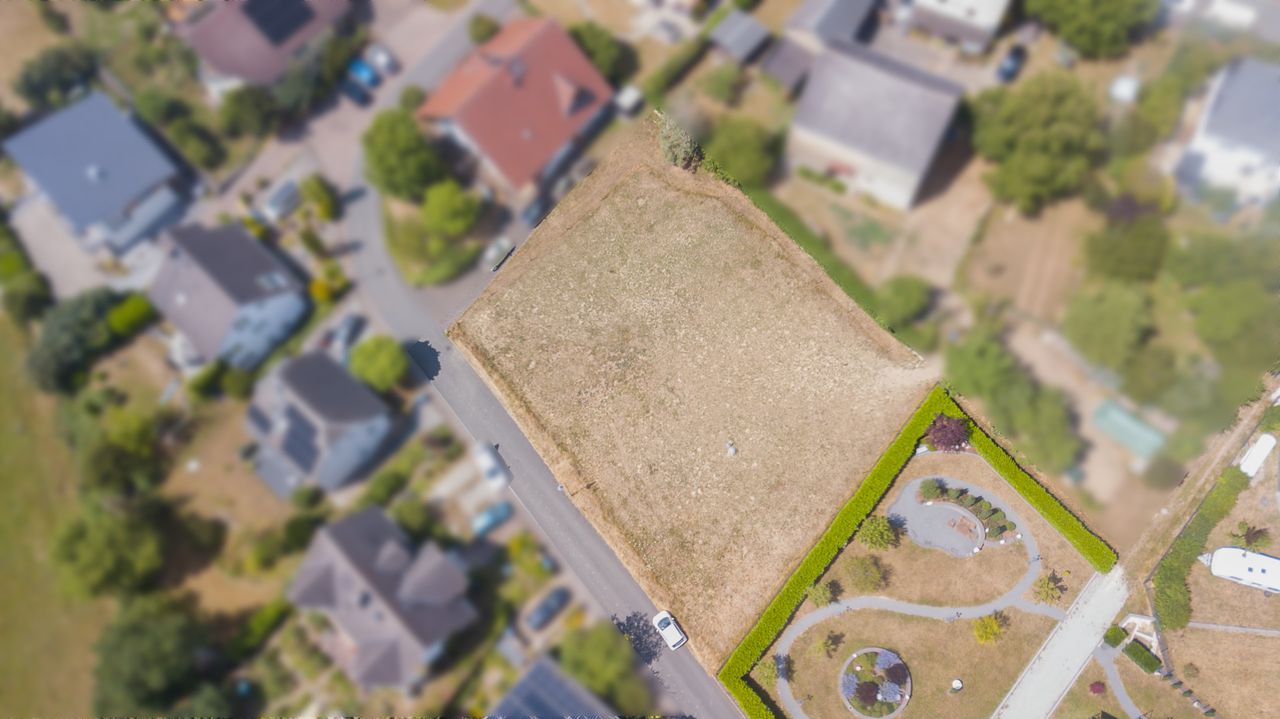 Grundstück