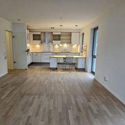 Moderne Etagenwohnung im schönen Lemmerzpark *Einbauküche