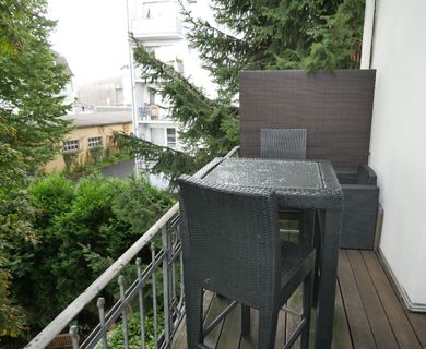 Balkon im 1. OG Rückseite / Sommerbild