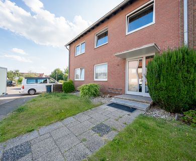 Solides Mehrfamilienhaus mit drei vermieteten Einheiten – Kapitalanlage mit Entwicklungspotenzial