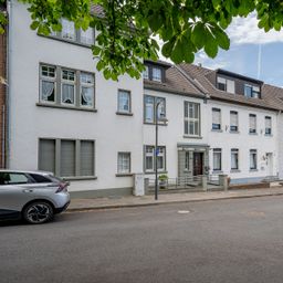Vermietetes Zweifamilienhaus in ruhiger Lage – Substanz trifft Perspektive