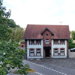 ATTRAKTIVES WOHN- UND GESCHÄFTSHAUS IN BEDBURG-HAU ZU VERKAUFEN!