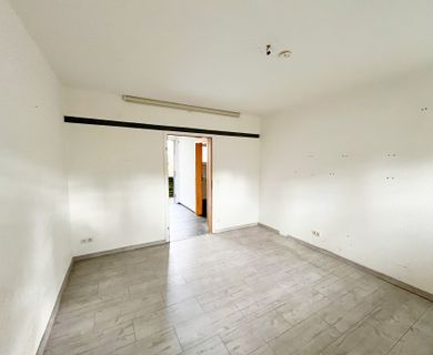 Wohnzimmer KG
