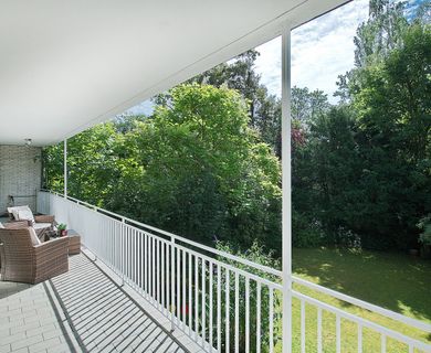 Düsseldorf-Düsseltal! Familienfreundliche Balkon-Wohnung mit Gartenblick!