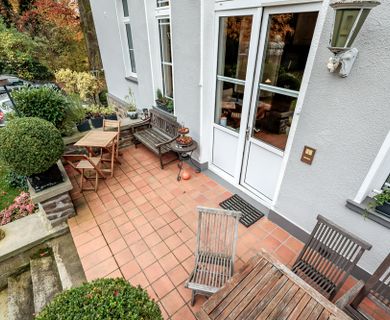 Wohnungseingang / Terrasse 1