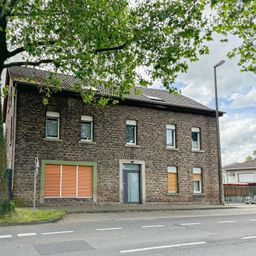 Vollständig vermietetes Wohn-/Geschäftshaus in zentraler Lage von Uckerath – Provisionsfrei!