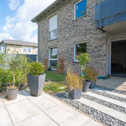 Erdgeschosswohnung mit privatem Garten und angenehmer Wohnatmosphäre – ideal für Paare und Singles