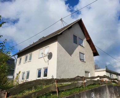 Dreifamilienhaus (aufgeteilt in 3 ETW) in guter Stadtlage von Montabaur!