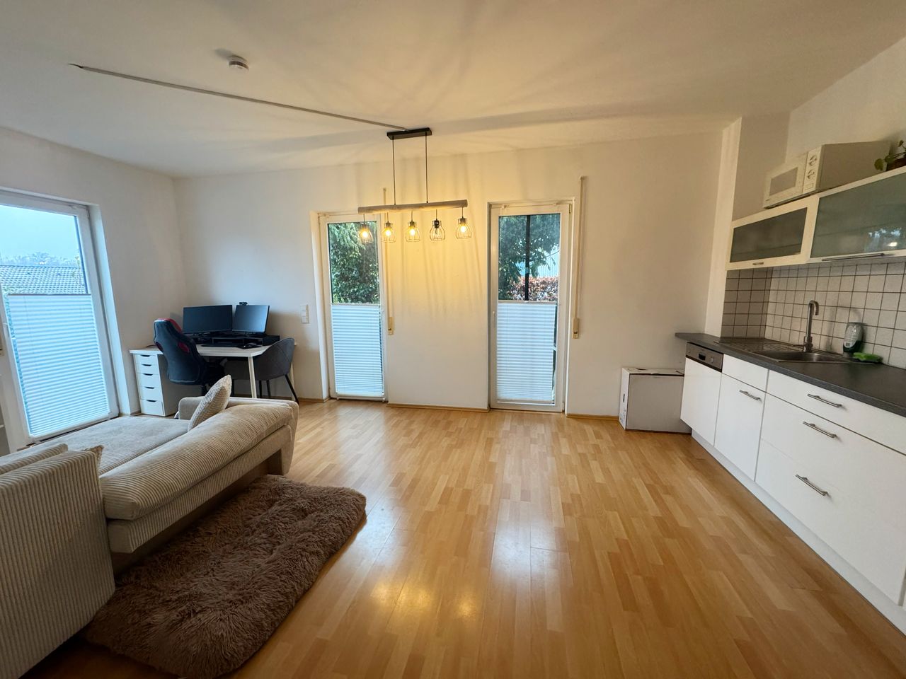 Wohnzimmer und Essbereich