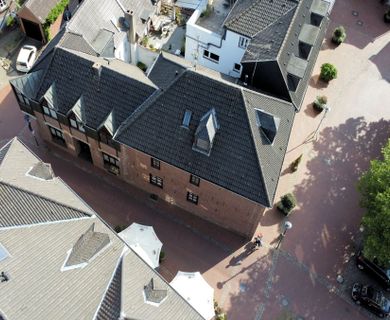 Charmantes Mehrfamilienhaus mit kleinem Laden im idyllischen Schwalmtal-Waldniel.