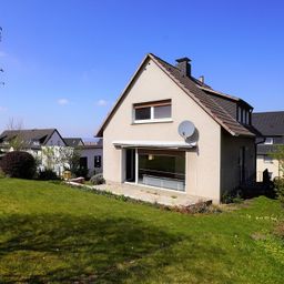 Freistehendes Einfamilienhaus mit Carport in ruhiger Sackgassenlage in Hohenlimburg- Steltenberg