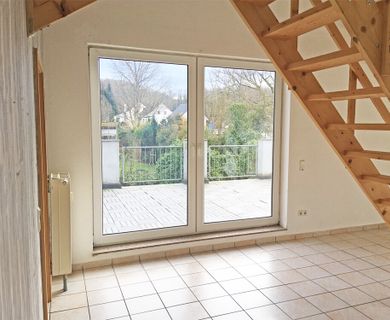 Dachgeschosswohnung mit Extras!