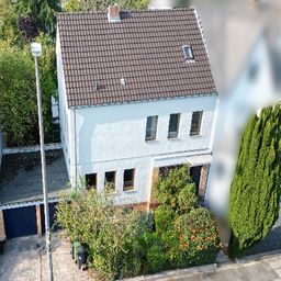 Großzügiges Einfamilienhaus mit Garten und Balkon in zentraler Lage von Bonn-Duisdorf