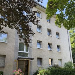 Gemütlich sanierte 2,5 Zimmer ETW im schönen
Düsseldorf – Mörsenbroich- zentral und denoch ruhig