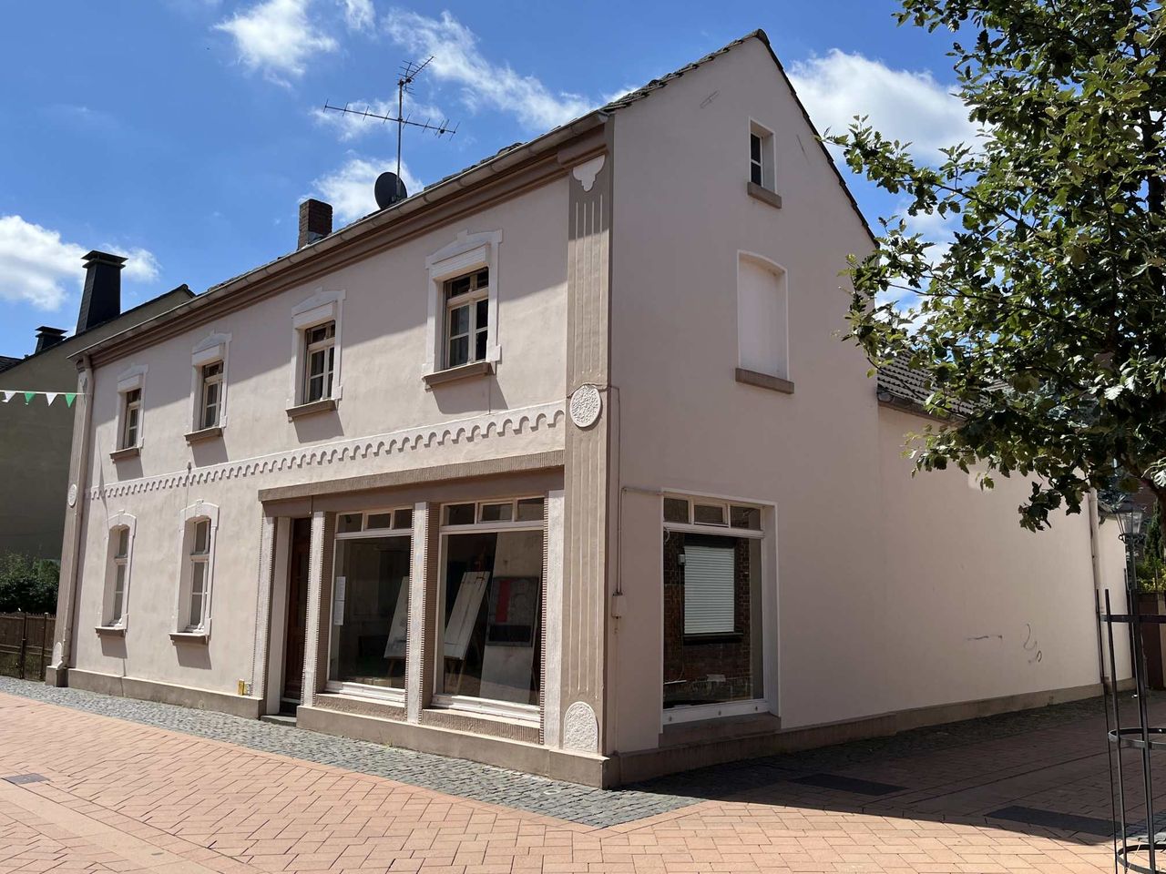 Fußgängerzone Neukichen ...