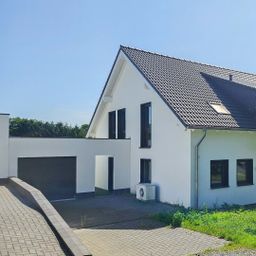 ***PREISREDUZIERUNG***Moderne Doppelhaushälfte mit Garten in ruhiger Lage von Windeck! Neubau mit viel Potential!