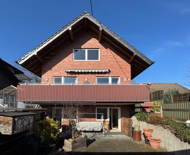 freist.  Ein-/bis Zweifamilienhaus in schöner, ruhiger Wohnlage von Hennef-Winterscheid