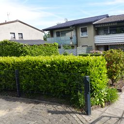 Vielseitig nutzbares Zweifamilienhaus mit ca. 146 m² Wohnfläche, schönem Süd-West- Garten und Garage