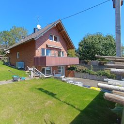 Haus für die Großfamilie – freist.  Ein-/bis Zweifamilienhaus, Kamin, Carport, Fußbodenheizung