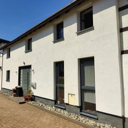 Moderne Doppelhaushälfte mit Carport und Dachterrasse mit herrlichen Ausblick!