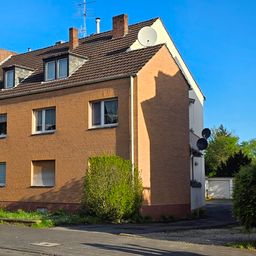 6-Parteien-Haus mit 6 Garagen in Mönchengladbach-Bettrath