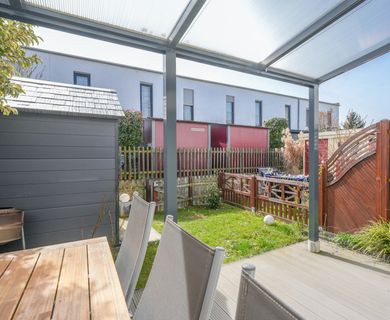 Exklusives Reihenmittelhaus – Ruhige Lage, Top-Anbindung, 100m² Wohnfläche ideal für Ihre Familie!