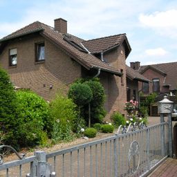 stilvolles freistehendes Einfamilienhaus in Feldrandlage von Dormagen-Rheinfeld